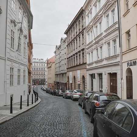 Skolska Junior Apartment Prague Luaran gambar